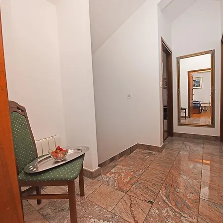 House Senna Porec